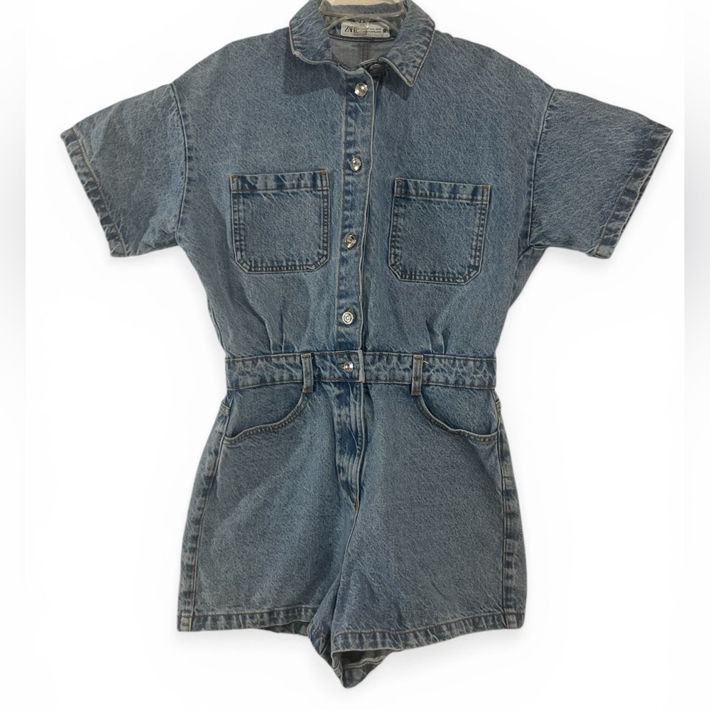 Zara Denim Romper Size Medium Button Front Short Sleeve Jean Playsuit